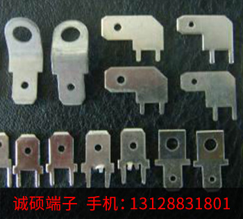 聯(lián)系我們-新盛娛樂游戲公司-13408888125-在線客服電話微信同步